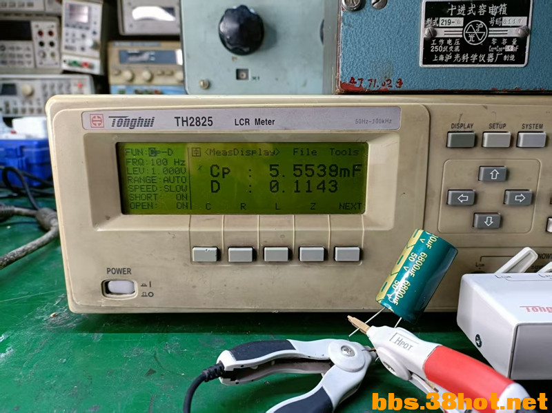 6800uf.jpg