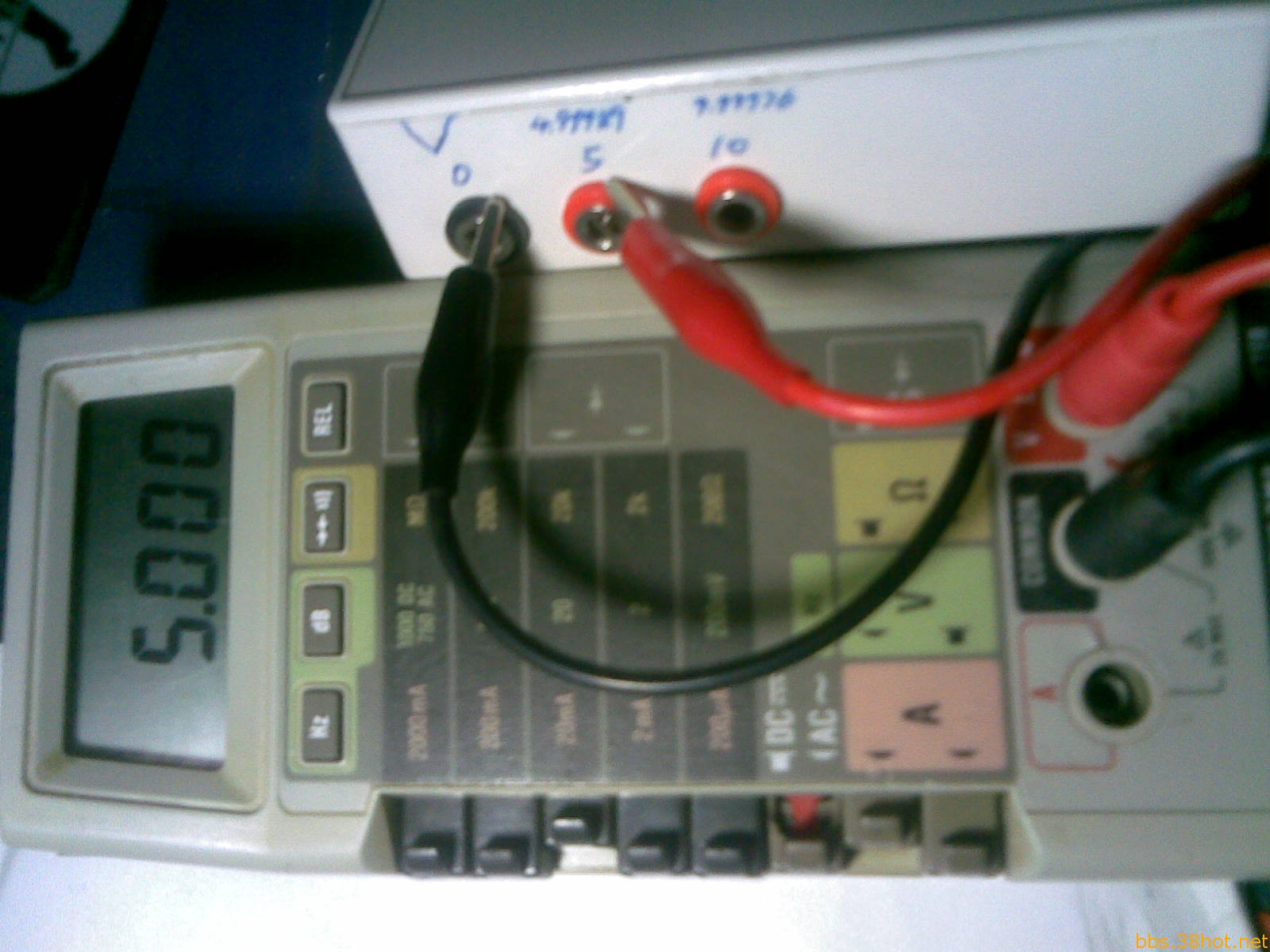 5V
