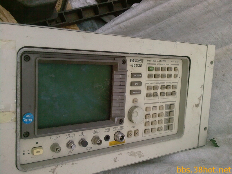 Ƭ-0033_С.jpg