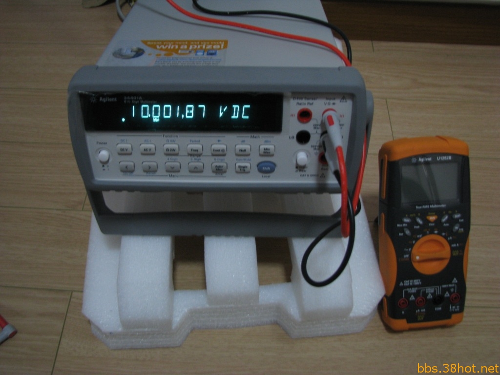 10V