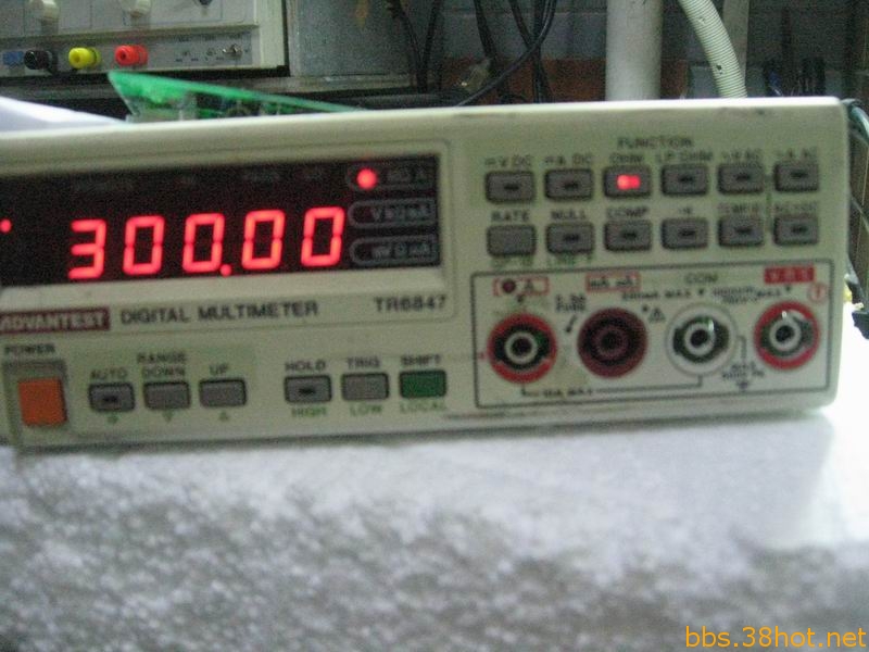 Ƭ 104.jpg