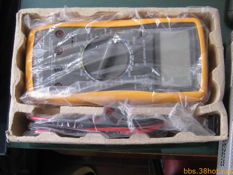 210932gunlbybznezm4g14_jpg_thumb.jpg