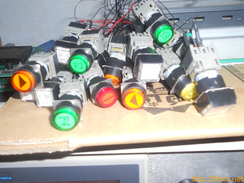 Ƭ 066.jpg