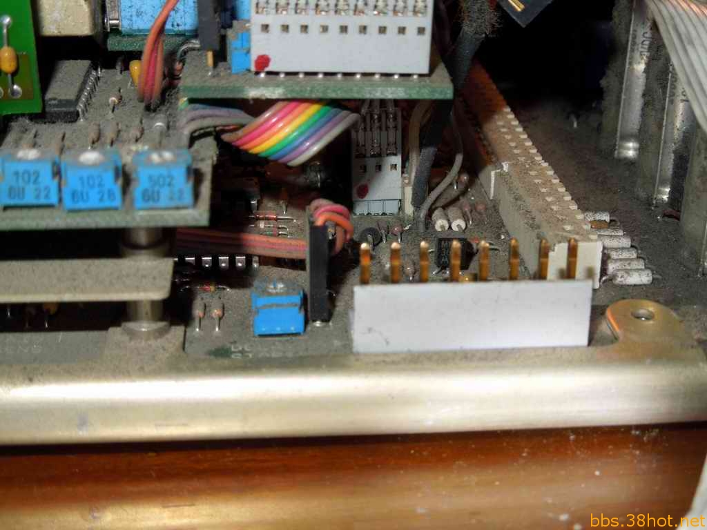 TEK01.jpg