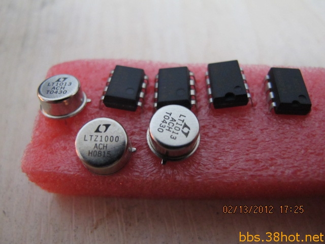 Ƭ 010.jpg
