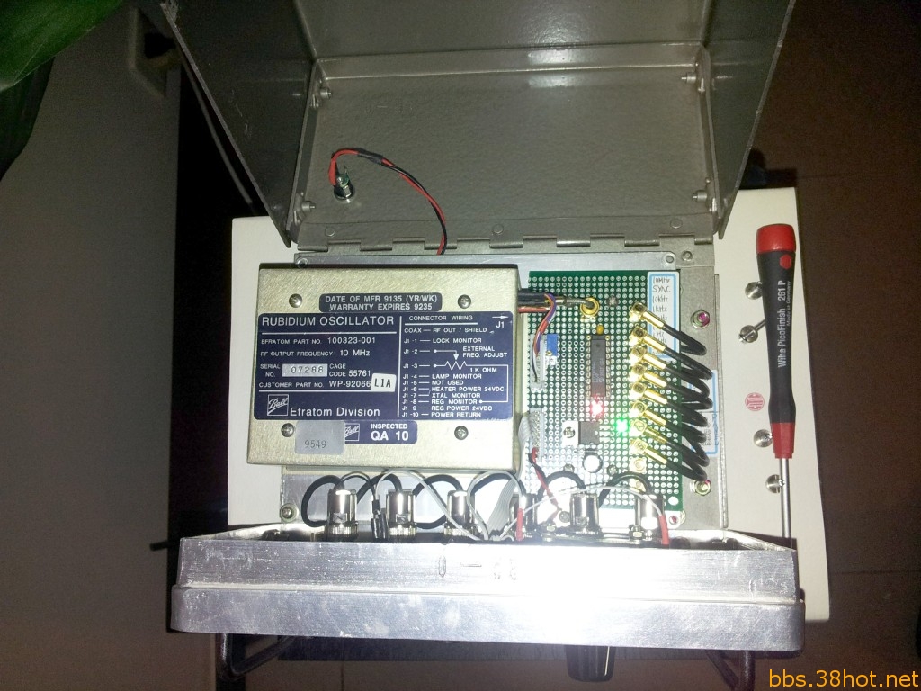 Efratom Rb 20121108J inner.jpg