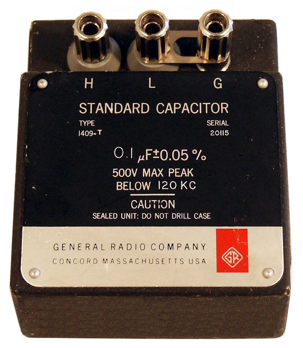 0.1uF