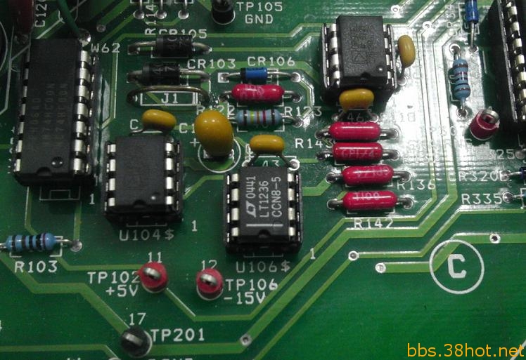 LT1236-5.JPG
